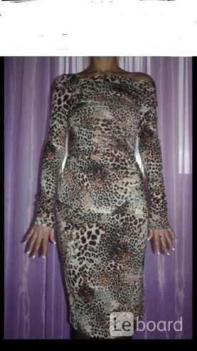 Платье новое blumarine италия м 46 леопард шерсть