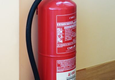 fire-extinguisher-2037984_1920