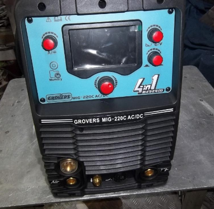 Продаю сварочный аппарат Grovers MIG-220С AC/DC